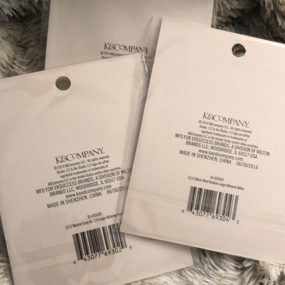 Assorted Bundle of sticky notes & tabs - Picture 8 of 13